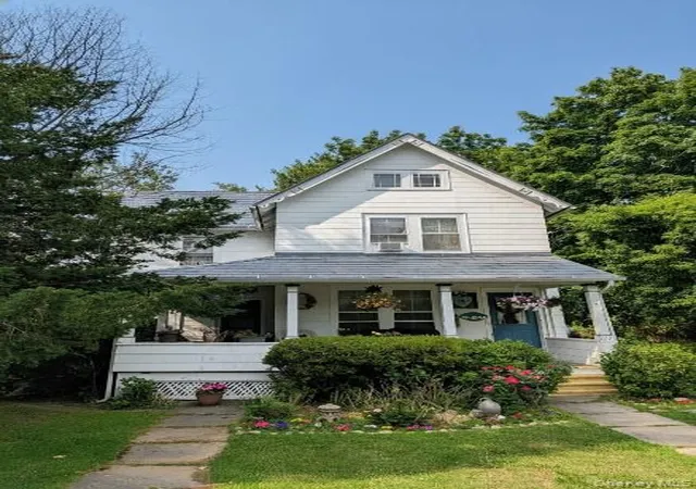1st image of 39 Burt Ave, Huntington, NY 11768 | MLS# 1015334
