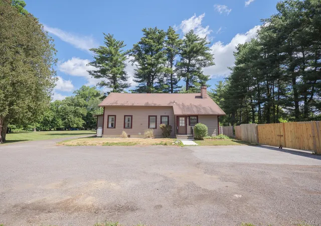 Homes for sale in Hyde Park, NY | 11 Kessler Dr, Hyde Park, NY 12538 | MLS# 1015335