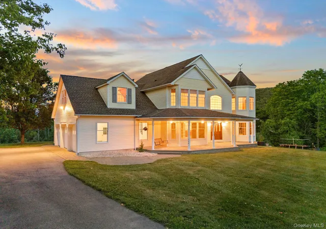 Homes for sale in Dover, NY | 128 Old Pawling Rd, Dover, NY 12564 | MLS# 1015365