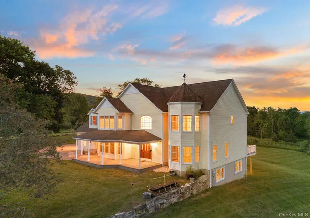 Homes for sale in Dover, NY | 128 Old Pawling Rd, Dover, NY 12564 | MLS# 1015365