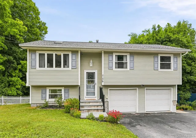 Homes for sale in Poughkeepsie, NY | 39 Raker Rd, Poughkeepsie, NY 12603 | MLS# 1015372