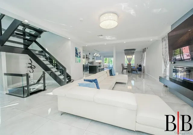 4th image of 2161 E 72Nd St, New York, NY 11234 | MLS# 1015382