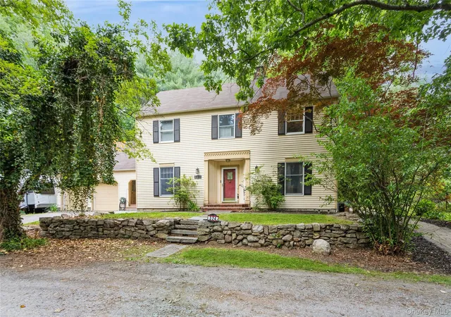 Homes for sale in Shawangunk, NY | 324 Garrison Woods Ln, Shawangunk, NY 12589 | MLS# 1015396