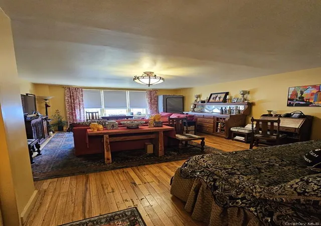 Homes for sale in New York, NY | 2750 Johnson Avenue, New York, NY 10463 | Houzeo