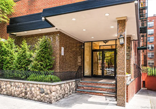 1st image of 134 54 Maple Ave #4H, Flushing, NY 11355 | MLS# 1015471