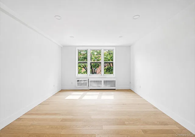 4th image of 134-54 Maple Ave #4H, Flushing, NY 11355 | MLS# 1015471
