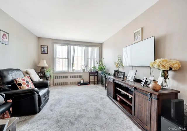 Listing Photo 1 - Condo for sale in building located at 333 Bronx River Rd, Yonkers, NY 10701 - Unit #712