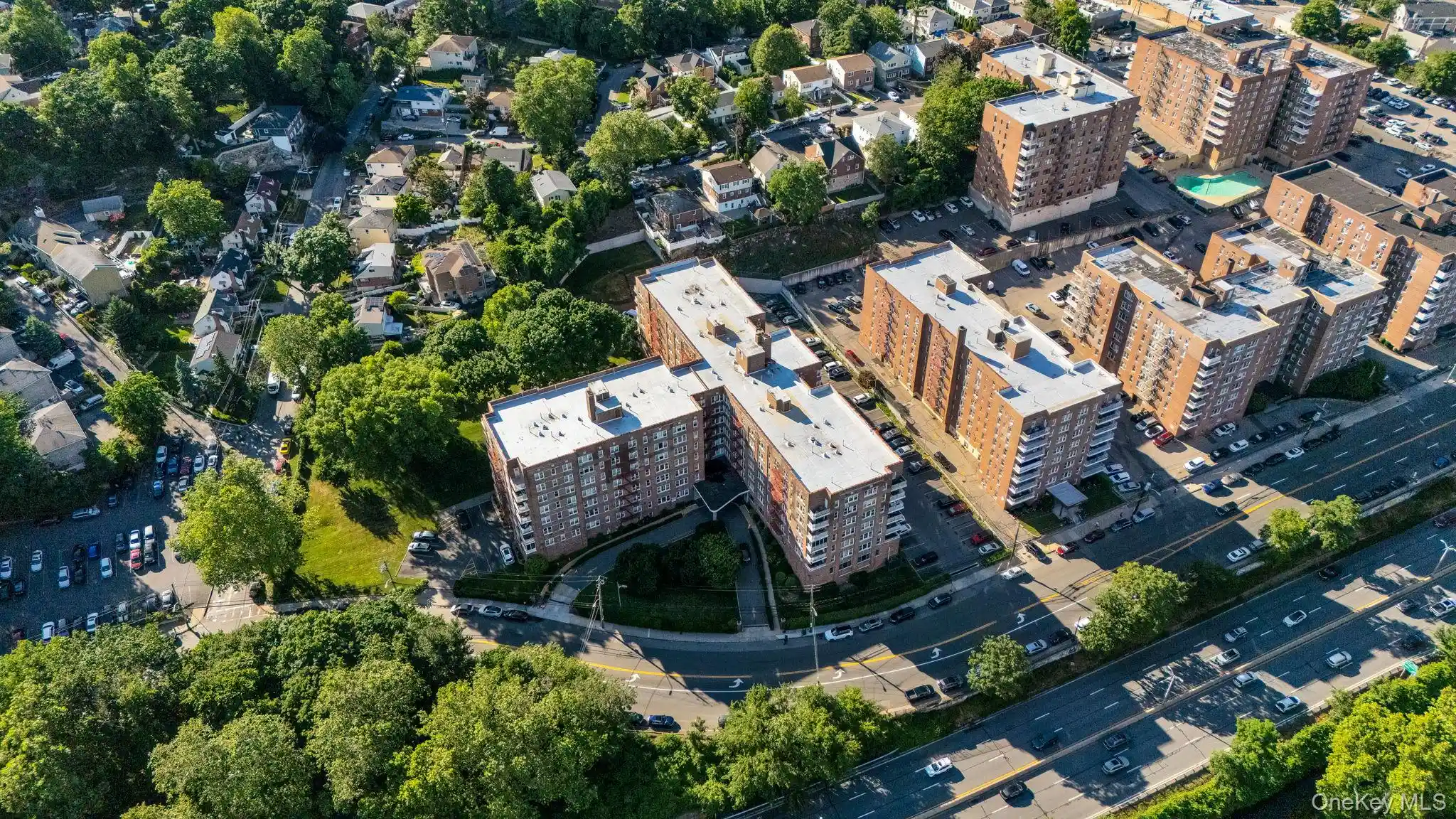 Listing Photo 27 - Condo for sale in 333 Bronx River Rd located at 333 Bronx River Rd, Yonkers, NY 10701 - Unit #712