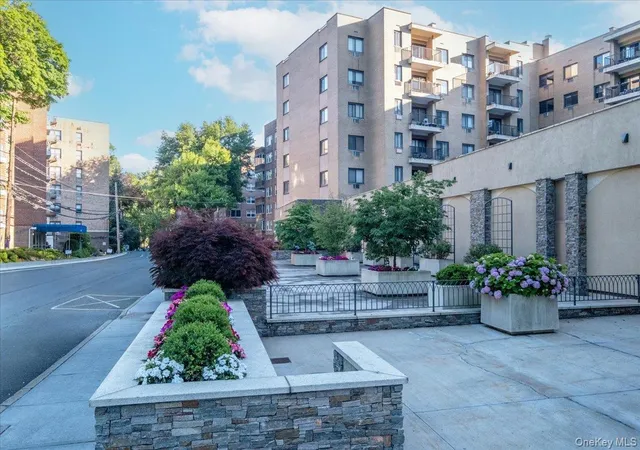 Homes for sale in Greenburgh, NY | 100 East Hartsdale Ave #TCE, Greenburgh, NY 10530 | MLS# 1015473