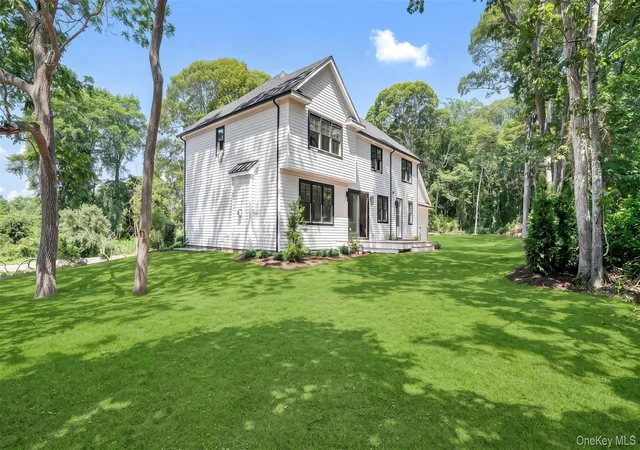 Photo 4 of Sale Pending at 29 Briana Ct, Brookhaven, NY 11940 | MLS# 1015485 | Listing updated on 2026-07-31