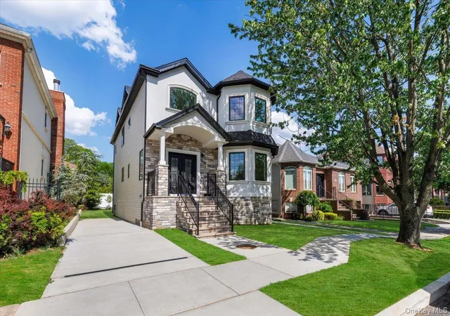 2nd image of 197 Finlay St, Staten Island, NY 10307 | MLS# 1015492