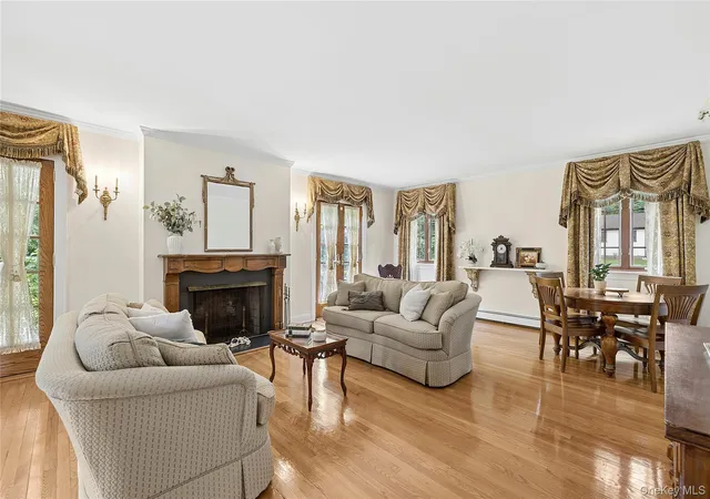 Photo 4 of Sale Pending at 84 Luquer Rd, Manhasset, NY 11030 | MLS# 1015503 | Listing updated on 2026-07-10