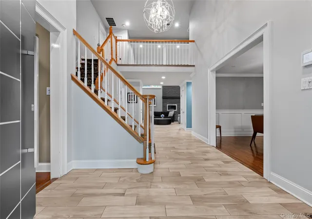 4th image of 40 Coves Run, Syosset, NY 11791 | MLS# 1015516