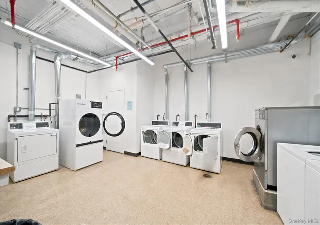 2nd image of 65-74 Saunders St, Rego Park, NY 11374
