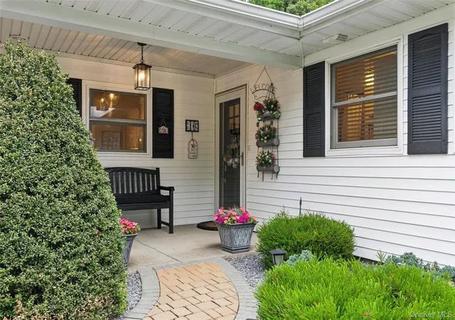 4th image of 16 Parson Dr, Brookhaven, NY 11790 | MLS# 1015539