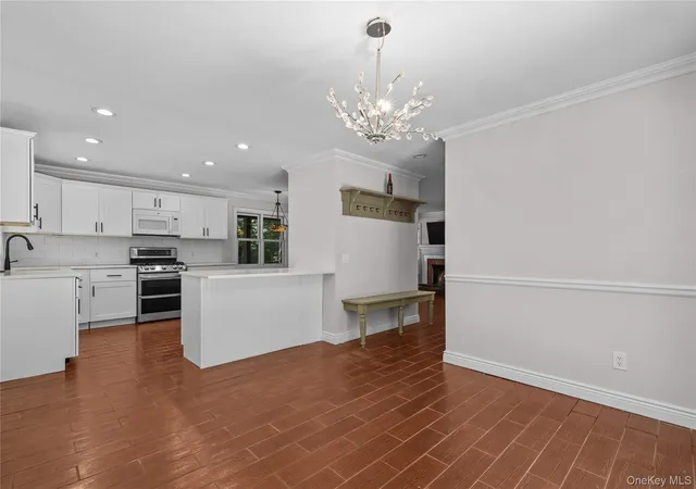 Photo 4 of Sale Pending at 176 Tibet Dr, Kent, NY 10512 | MLS# 1015542 | Listing updated on 2026-09-08