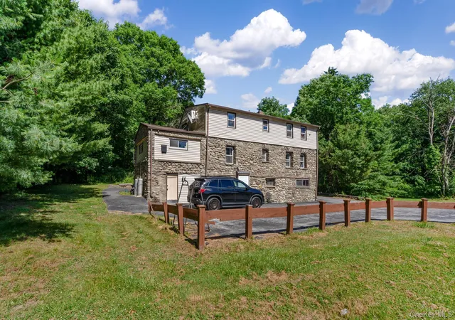 4th image of 491 State Route 32, Newburgh (town), NY 12589 | MLS# 1015557