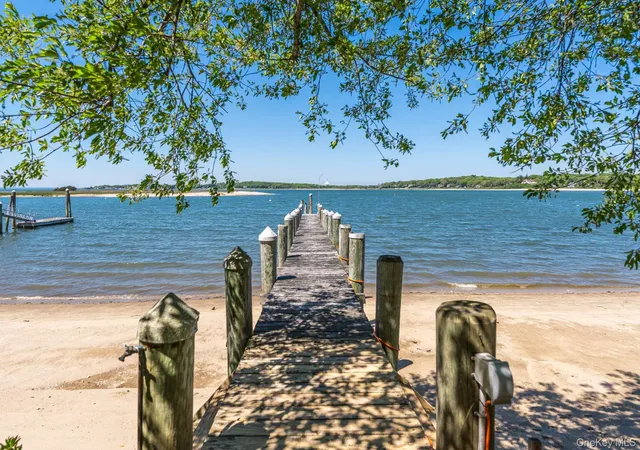 Homes for sale in Southold, NY | 1350 W Cove Rd, Southold, NY 11935 | MLS# 1015559