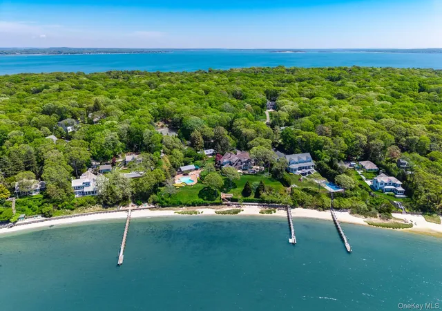 Homes for sale in Southold, NY | 1350 W Cove Rd, Southold, NY 11935 | MLS# 1015559
