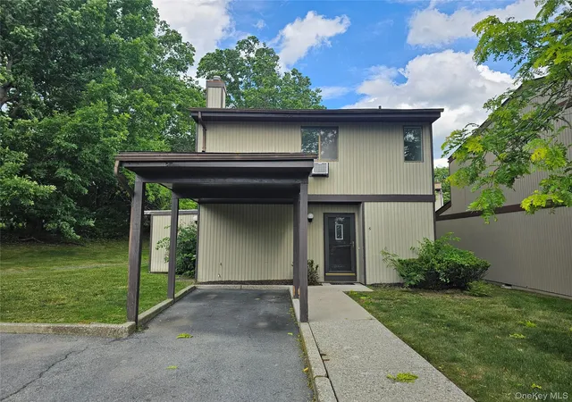 Homes for sale in Wallkill, NY | 6 Eaton Ct, Wallkill, NY 10940 | MLS# 1015565