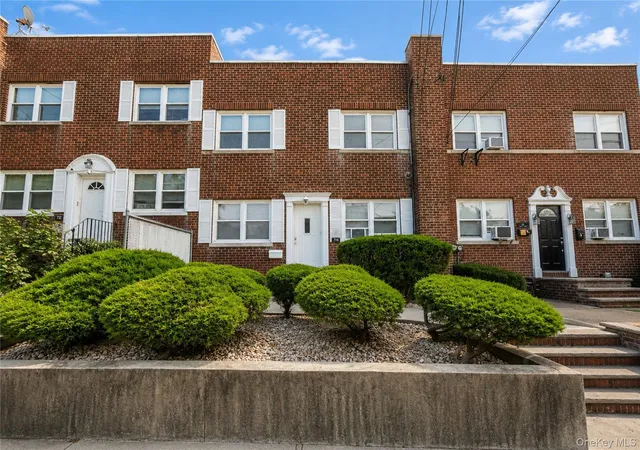 Photo 1 of Sale Pending at 76 Dongan Ave, New York, NY 10314 | MLS# 1015566 | Listing updated on 2026-09-15