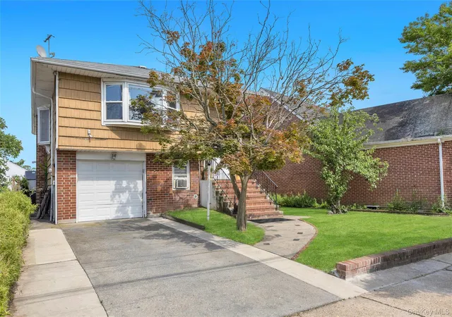 2nd image of 216 Earle Ave, Lynbrook, NY 11563 | MLS# 1015606