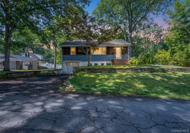 Homes for sale in Ramapo, NY | 11 Forest Dr, Ramapo, NY 10901 | MLS# 1015642