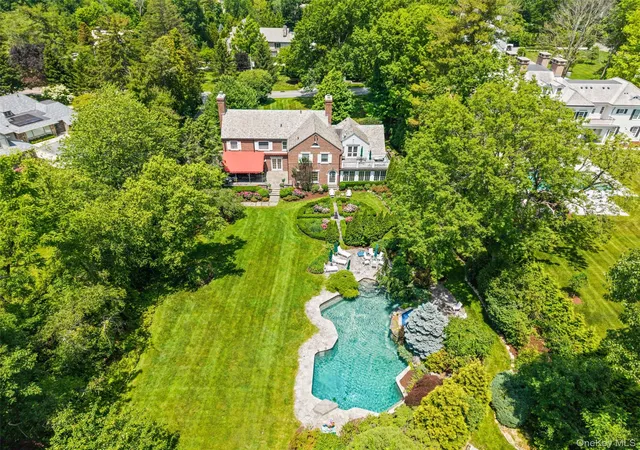 Homes for sale in Scarsdale, NY | 21 Dolma Rd, Scarsdale, NY 10583 | MLS# 1015644
