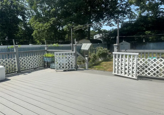 15th image of 30 Robinwood St, Brookhaven, NY 11950 | MLS# 1015648