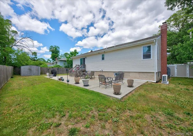 15th image of 23 Anna St, Bay Shore, NY 11706 | MLS# 1015660