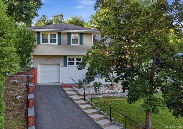 2nd image of 3 Hardy Pl, Yonkers, NY 10703 | MLS# 1015661