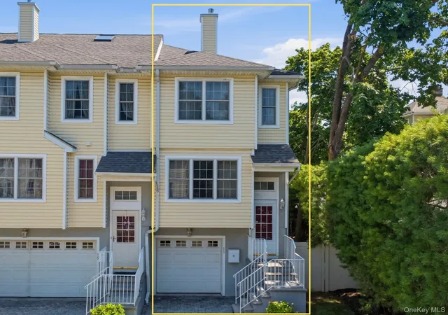 Homes for sale in New Rochelle, NY | 11 Prince St #C5, New Rochelle, NY 10801 | MLS# 1015685