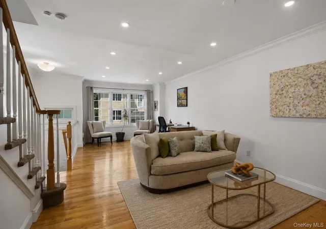 Homes for sale in New Rochelle, NY | 11 Prince St #C5, New Rochelle, NY 10801 | MLS# 1015685
