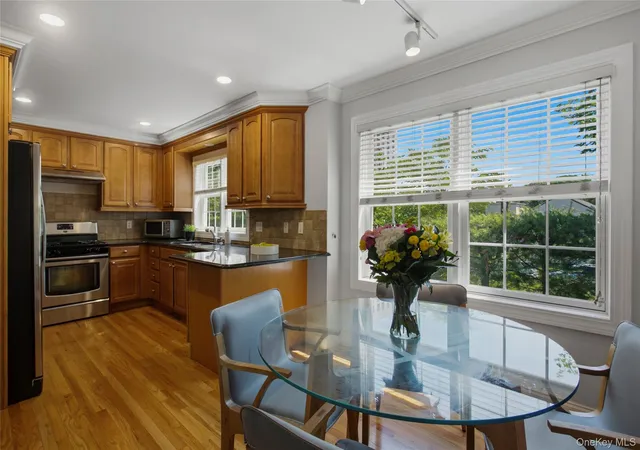 Homes for sale in New Rochelle, NY | 11 Prince St #C5, New Rochelle, NY 10801 | MLS# 1015685