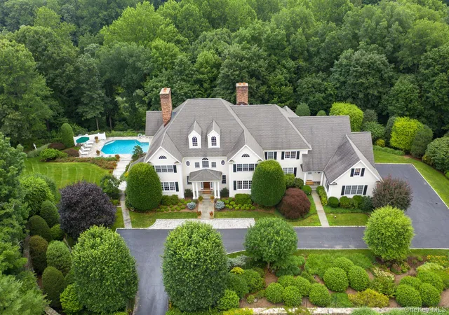 Photo 1 of Mansion for sale at 11 S Eastern Farm Rd, Pound Ridge, NY 10576 | MLS# 1015705 | Listing updated on 2026-09-30