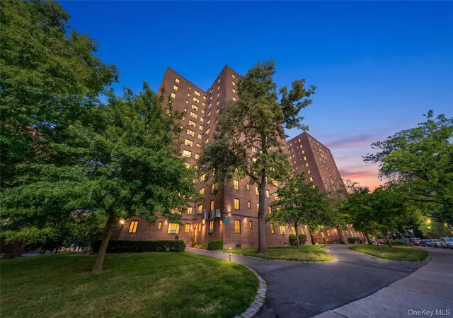 1st image of 14 Metropolitan Oval #8D, New York, NY 10462 | MLS# 1015711