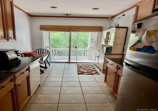 Homes for sale in Oyster Bay, NY | 9 Carriage Ln, Oyster Bay, NY 11803 | MLS# 1015746