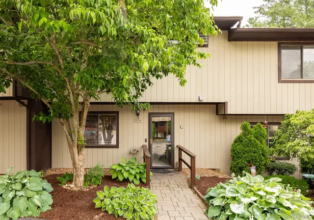 29th image of 1004 Chelsea Cvs S, Beekman, NY 12533 | MLS# 1015759