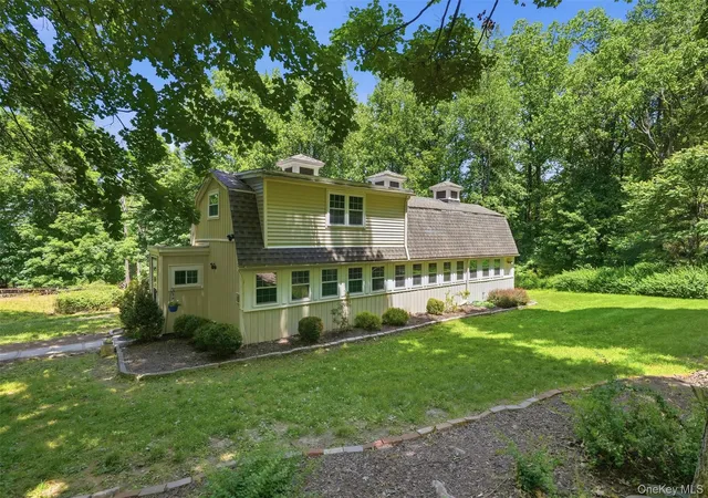 Homes for sale in Cornwall, NY | 4 Stillwood Rd, Cornwall, NY 12520 | MLS# 1015768