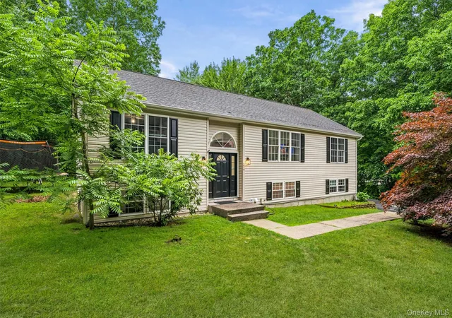 Homes for sale in Mamakating, NY | 274 Echo Rd, Mamakating, NY 12721 | MLS# 1015773