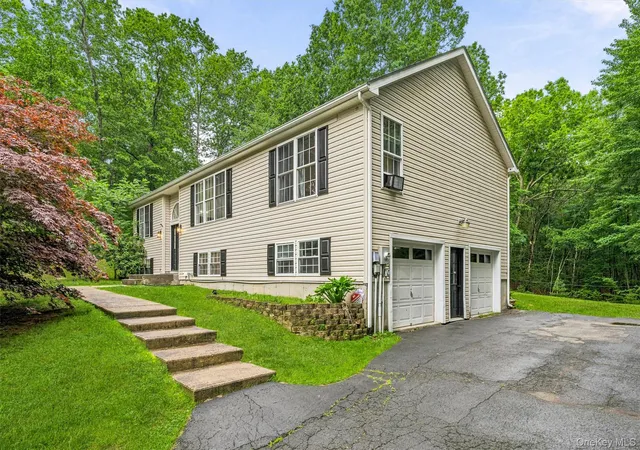 Homes for sale in Mamakating, NY | 274 Echo Rd, Mamakating, NY 12721 | MLS# 1015773