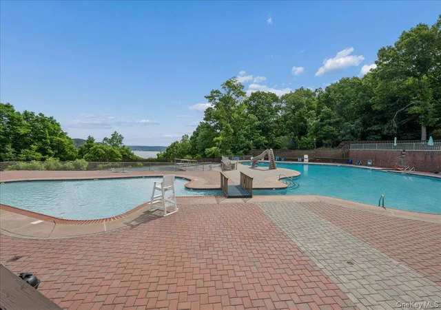 Homes for sale in Clarkstown, NY | 411 Sierra Vista Ln, Clarkstown, NY 10989 | MLS# 1015809