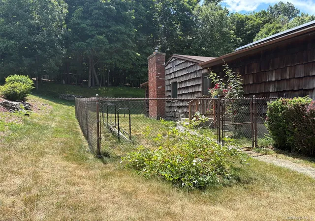 8th image of 12 Arlington Dr, Monroe, NY 10950 | MLS# 1015816