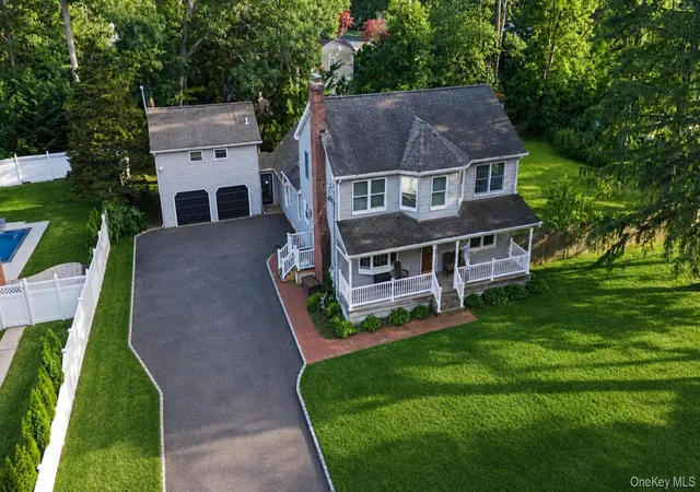 3rd image of 20 Richmond Blvd, Brookhaven, NY 11755 | MLS# 1015820