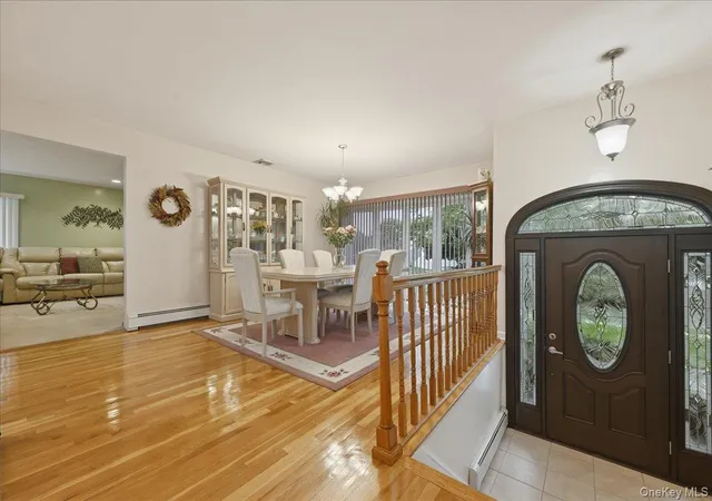 4th image of 2504 Cadillac Dr, Hempstead, NY 11554 | MLS# 1015827