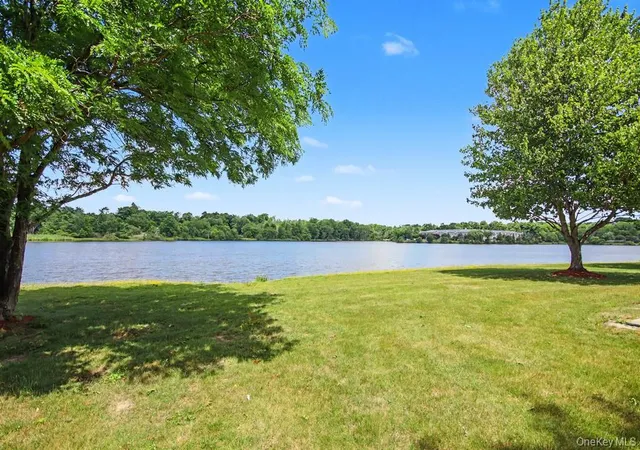 Homes for sale in Middletown, NY | 45 Kensington Wy, Middletown, NY 10940 | MLS# 1015847