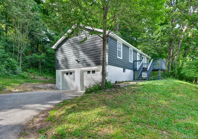 3rd image of 145 Van Wagner Rd, Poughkeepsie (town), NY 12603 | MLS# 1015869