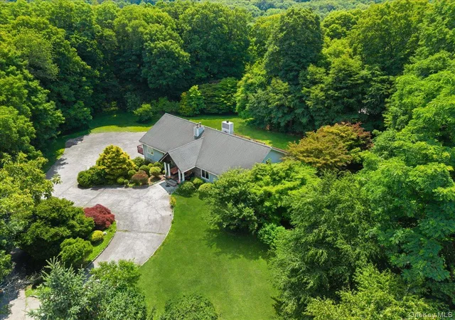 Photo 3 of Single family home for sale at 56 School St, Cortlandt, NY 10567 | MLS# 1015872 | Listing updated on 2026-08-13