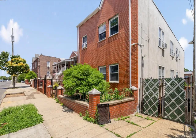 Photo 2 of Multi family home for sale at 1716 Fowler Ave, New York, NY 10462 | MLS# 1015875 | Listing updated on 2026-08-17