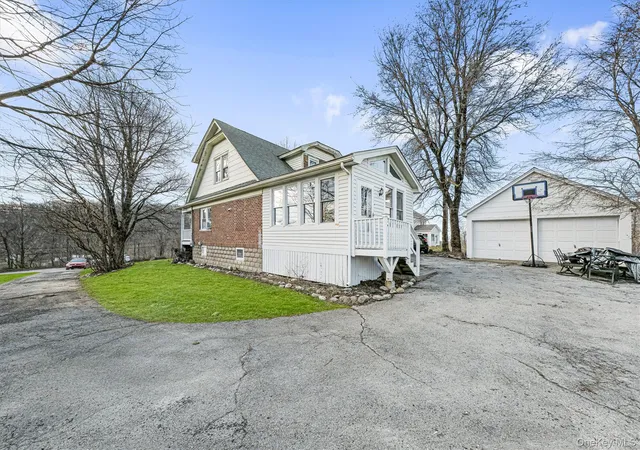 Homes for sale in Lloyd, NY | 98 North Rd, Lloyd, NY 12528 | MLS# 1015887